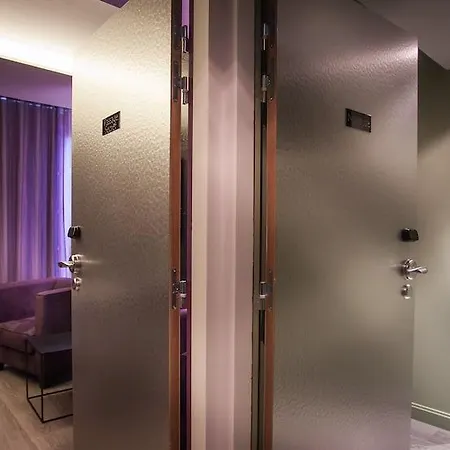 Hotel Legend Paris