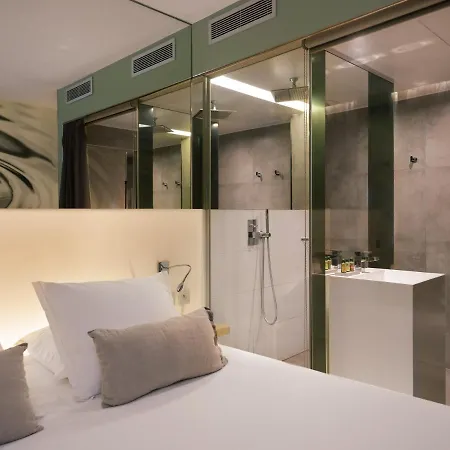Legend Hotel