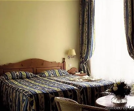 Hotel Legend