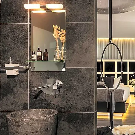 Legend Hotel