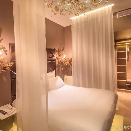 Hotel Legend 4*